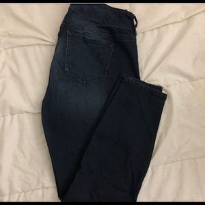 Torrid blue skinny jeans